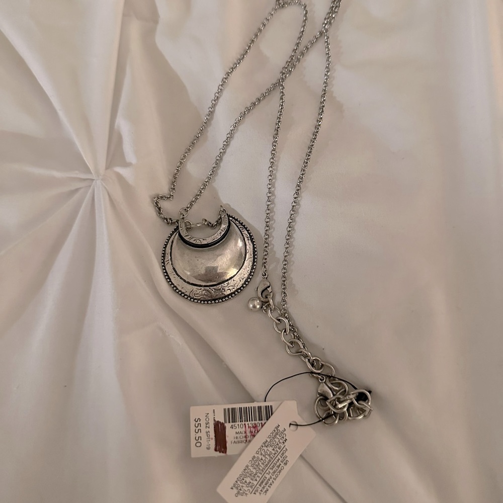Necklace Bundle - Picture 3 of 3